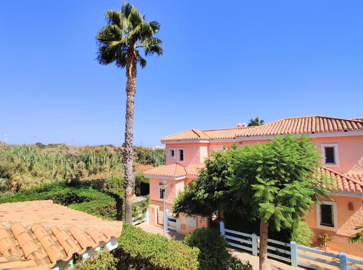 Villa Laguna - Your Duplex In The Sun! Vera Exteriör bild